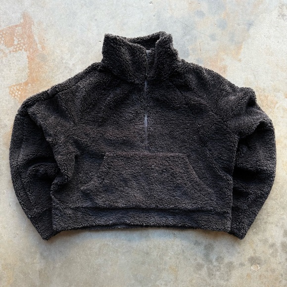 lululemon athletica Jackets & Blazers - Lululemon Scuba Oversized Fleece Funnel Neck Half-Zip - Black